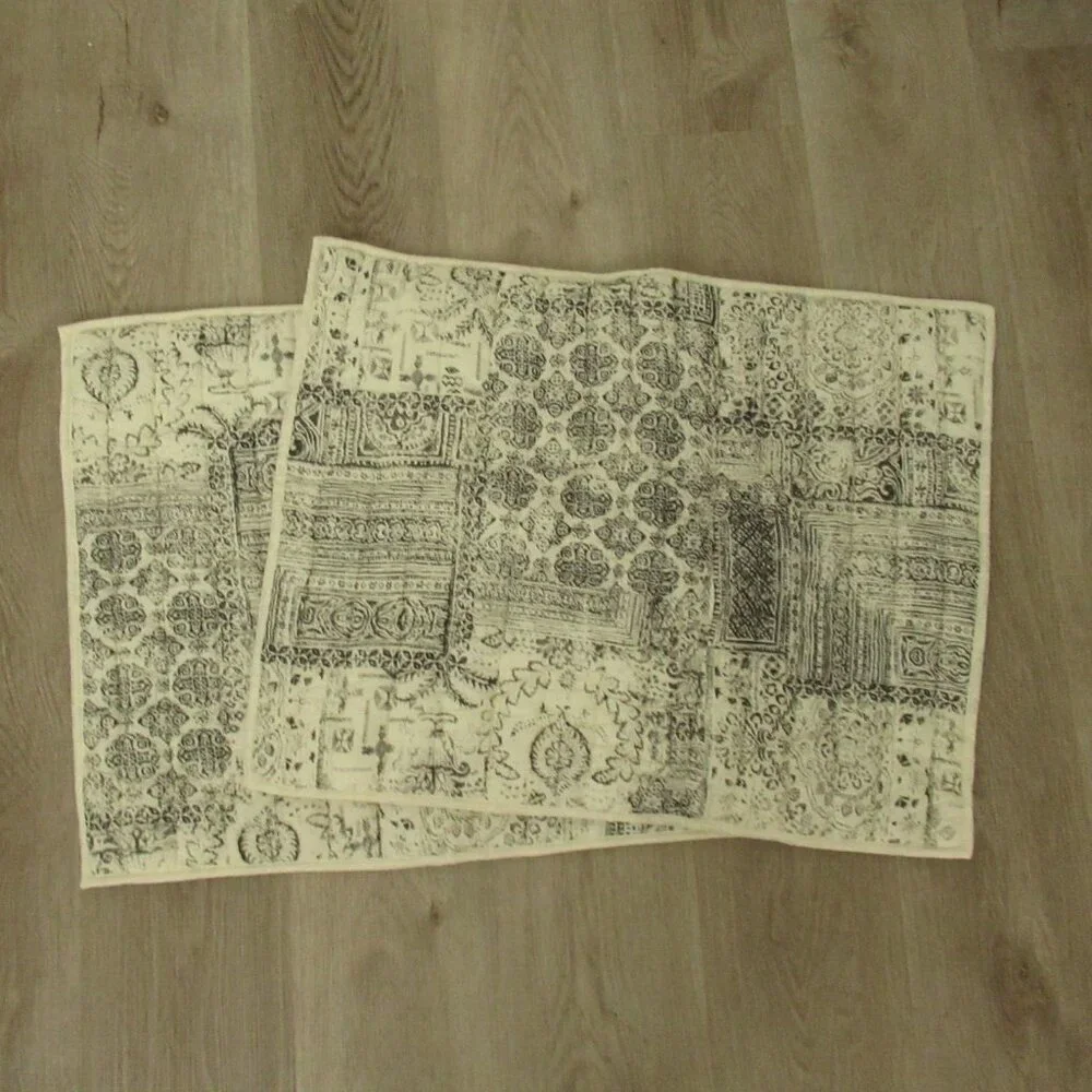 1 Pair Pottery Barn Pillow Shams Standard Gray Cream Patchwork Print Quilted‎